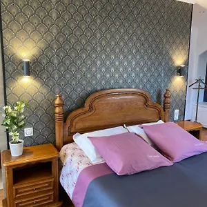 Domaine De La Provencale Bed & Breakfast Saint-Didier-de-la-Tour