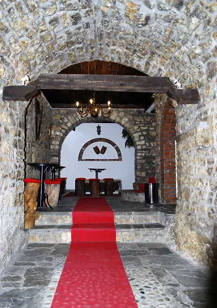 Guva Mangalem Hotel Restaurant Berat