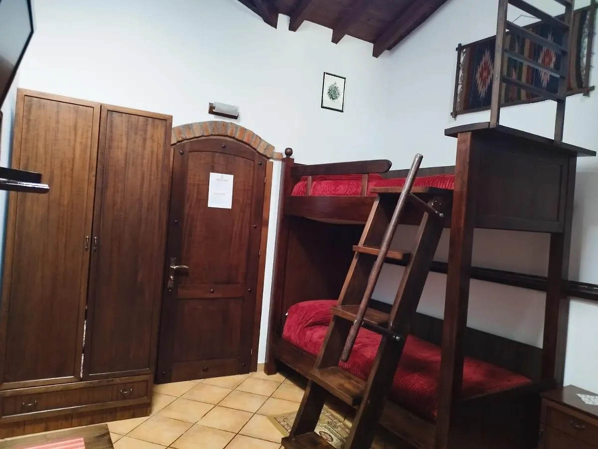 Guva Mangalem Hotel Restaurant Berat Albania