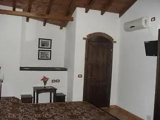 Guva Mangalem Hotel Restaurant Berat Albania