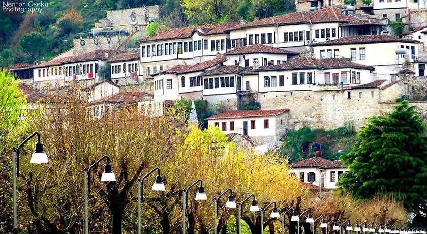 Guva Mangalem Hotel Restaurant Berat 3*,  Albania